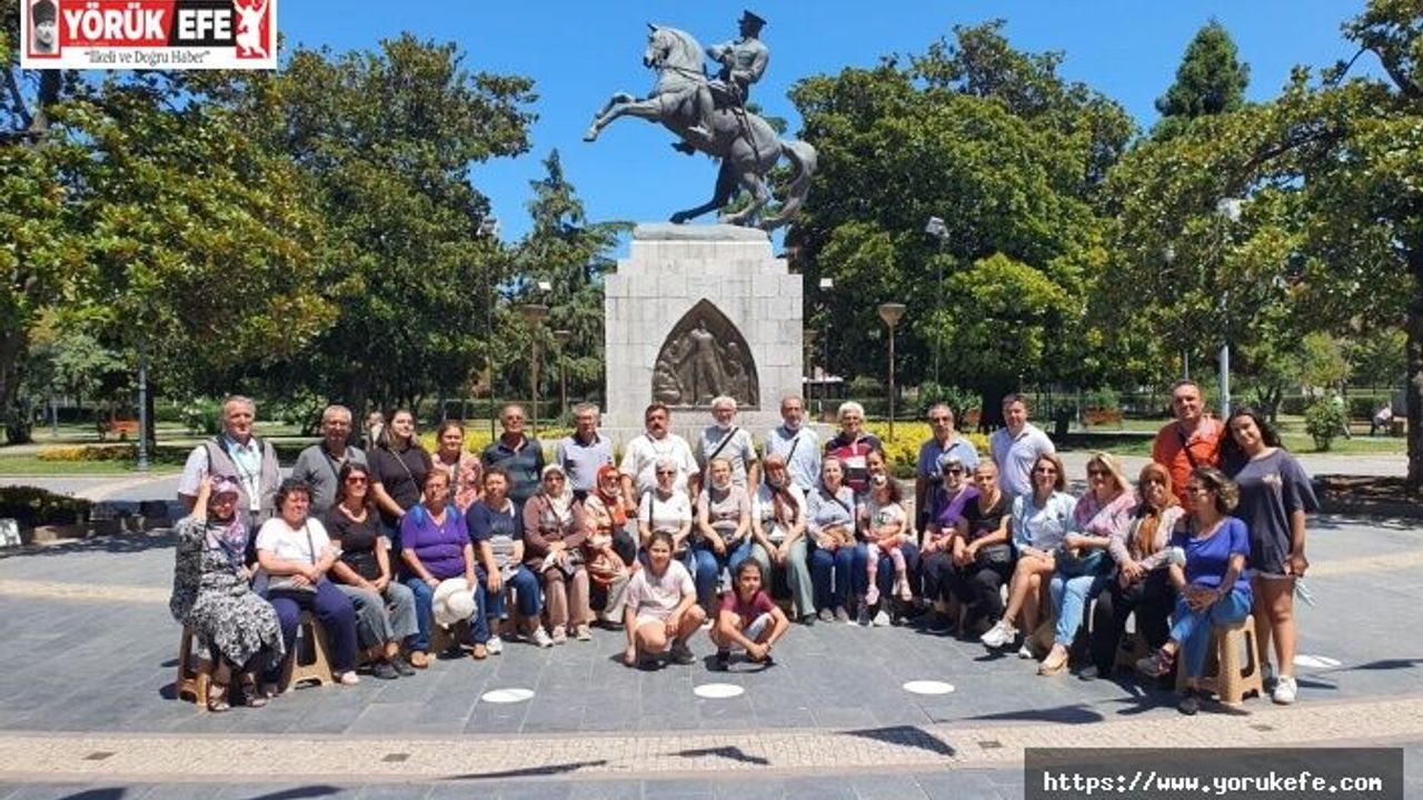 EMEKLİLER KARADENİZ VE BATUM GEZİSİYLE KÜLTÜREL ZENGİNLİĞİ YAŞADILAR