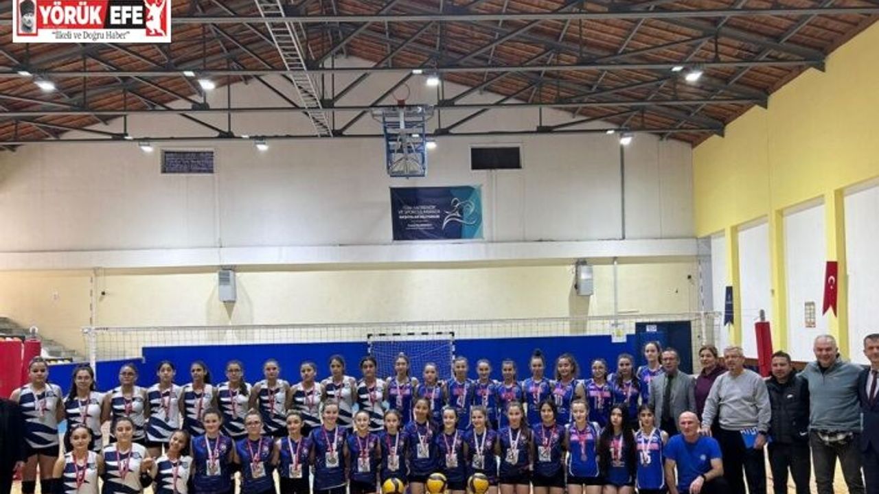 Yıldız Kızlar Voleybol Turnuvası şampiyonları belli oldu