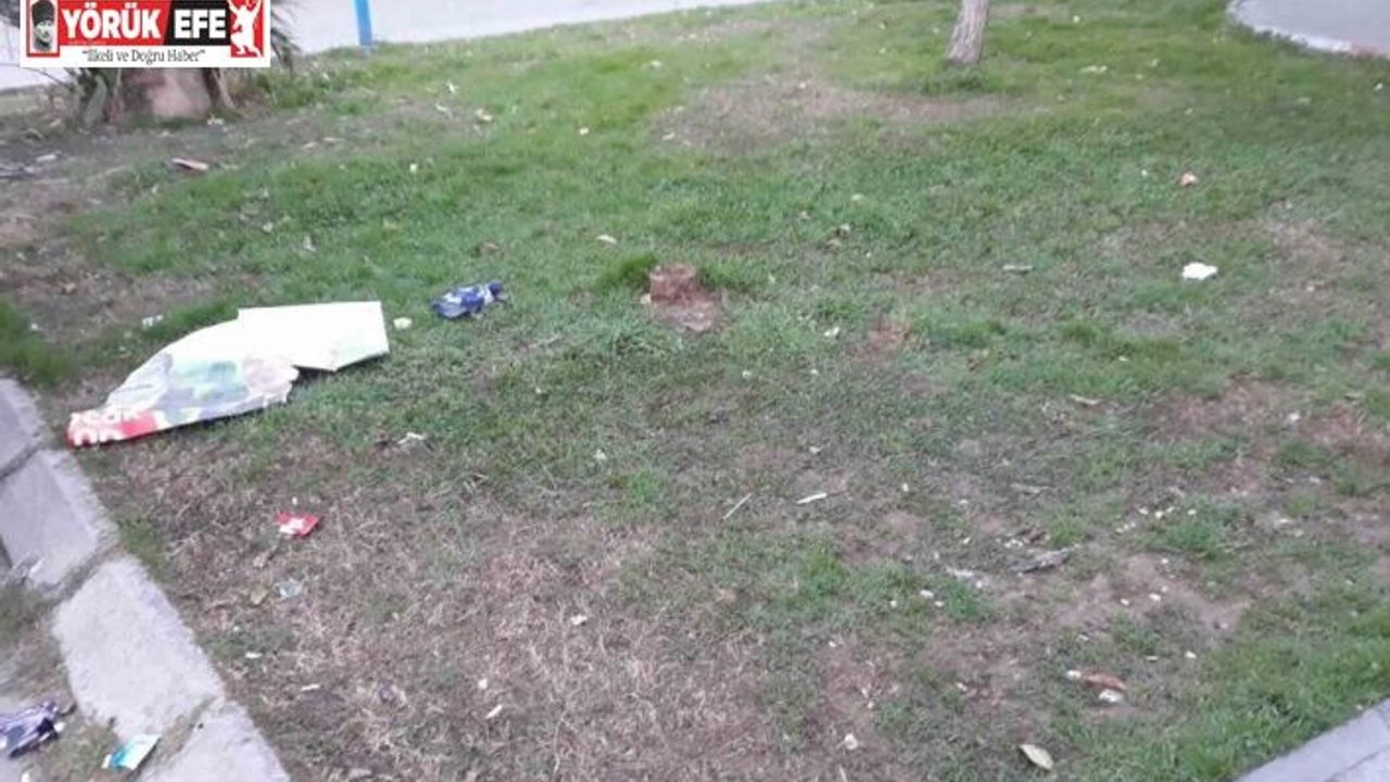 Efeler Belediyesi’nden zarar verilen afişler hakkında basın basın açıklaması