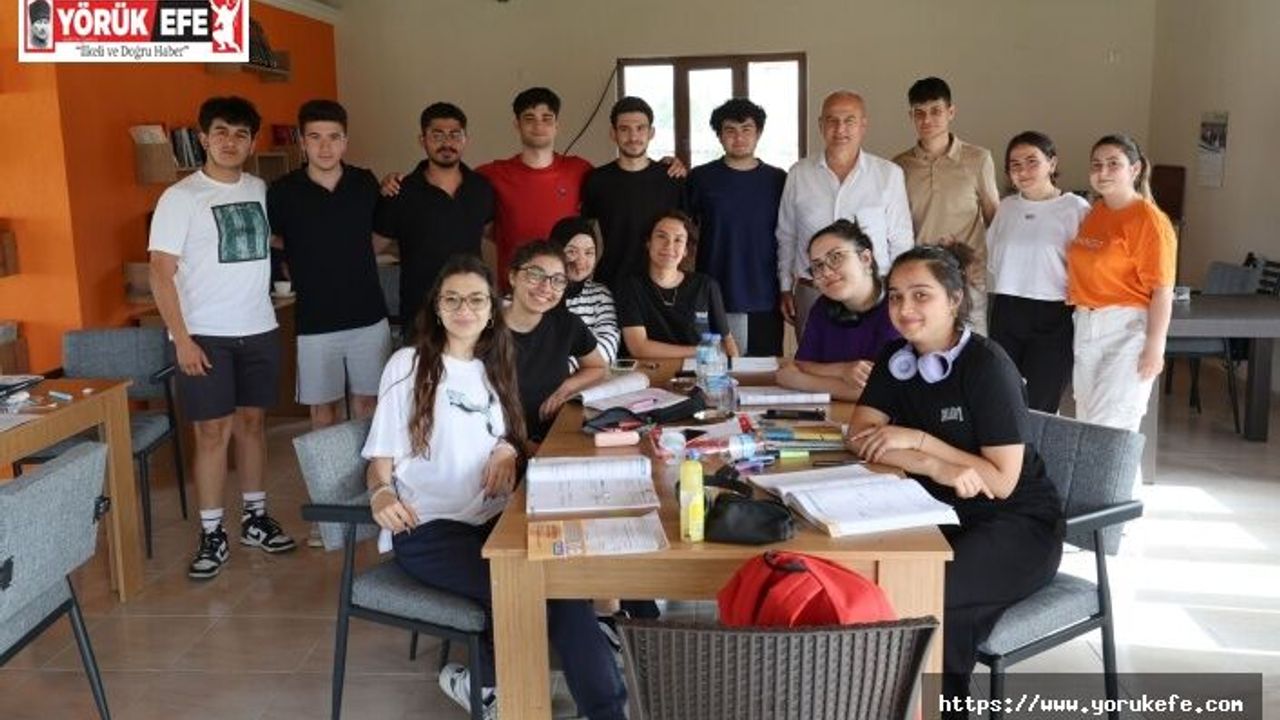 Başkan Kıvrak”Gençlerimizle Birlikte Daha Güzel Yarınlar İnşa Edeceğiz”