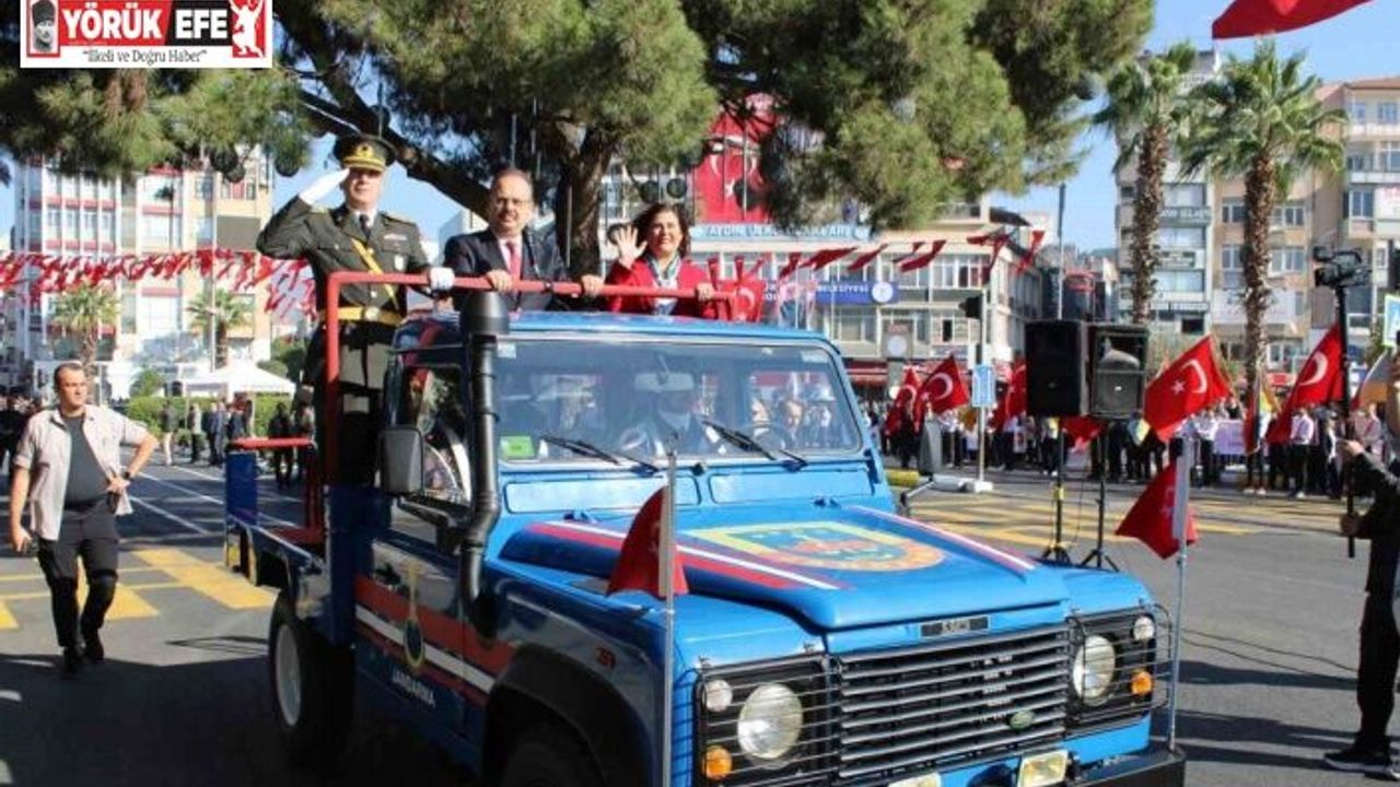 Aydın’da 29 Ekim Cumhuriyet Bayramı coşkuyla kutlandı