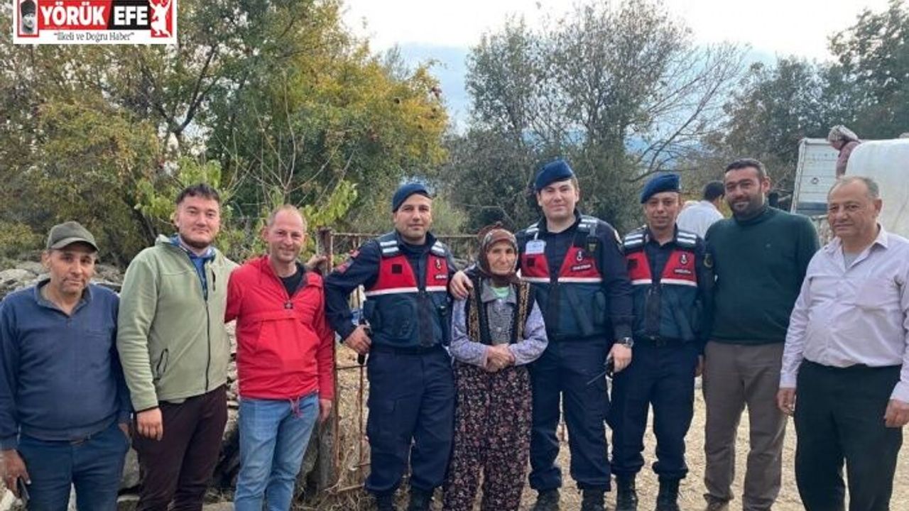 Kayıp Alzheimer hastası yaşlı kadını jandarma buldu