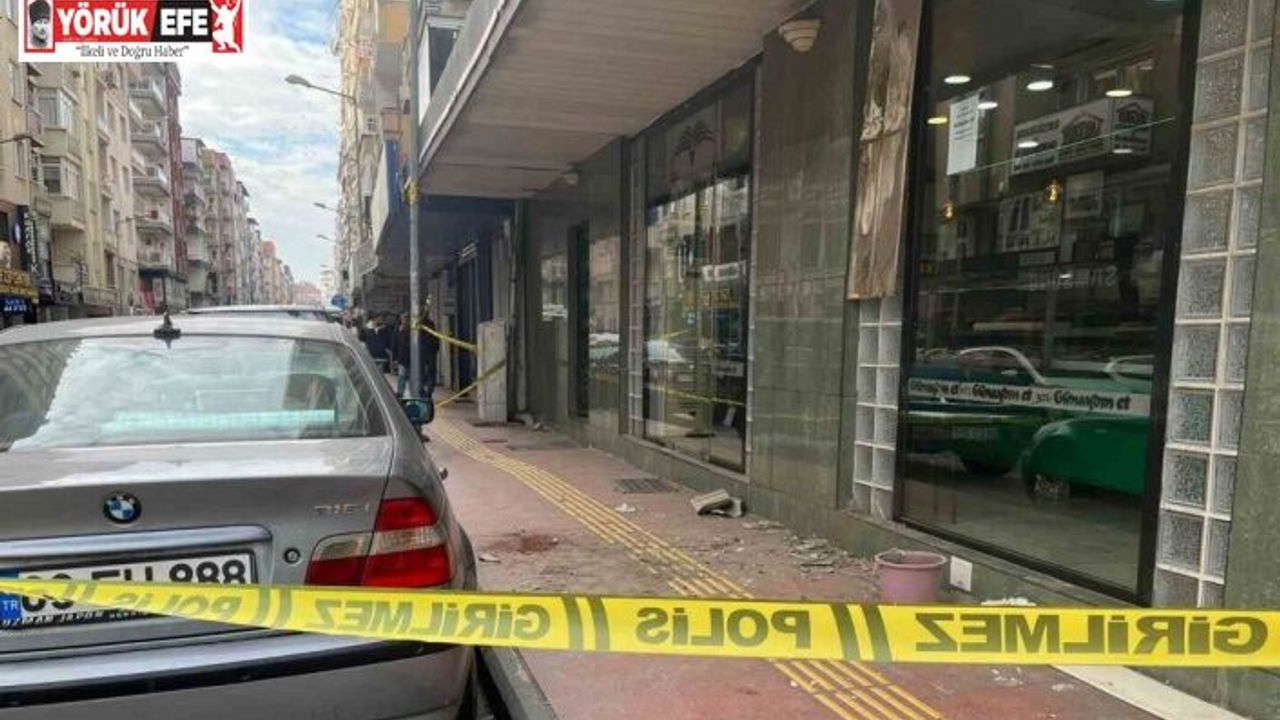 Klima motorunu değiştirirken beton zemine düştü