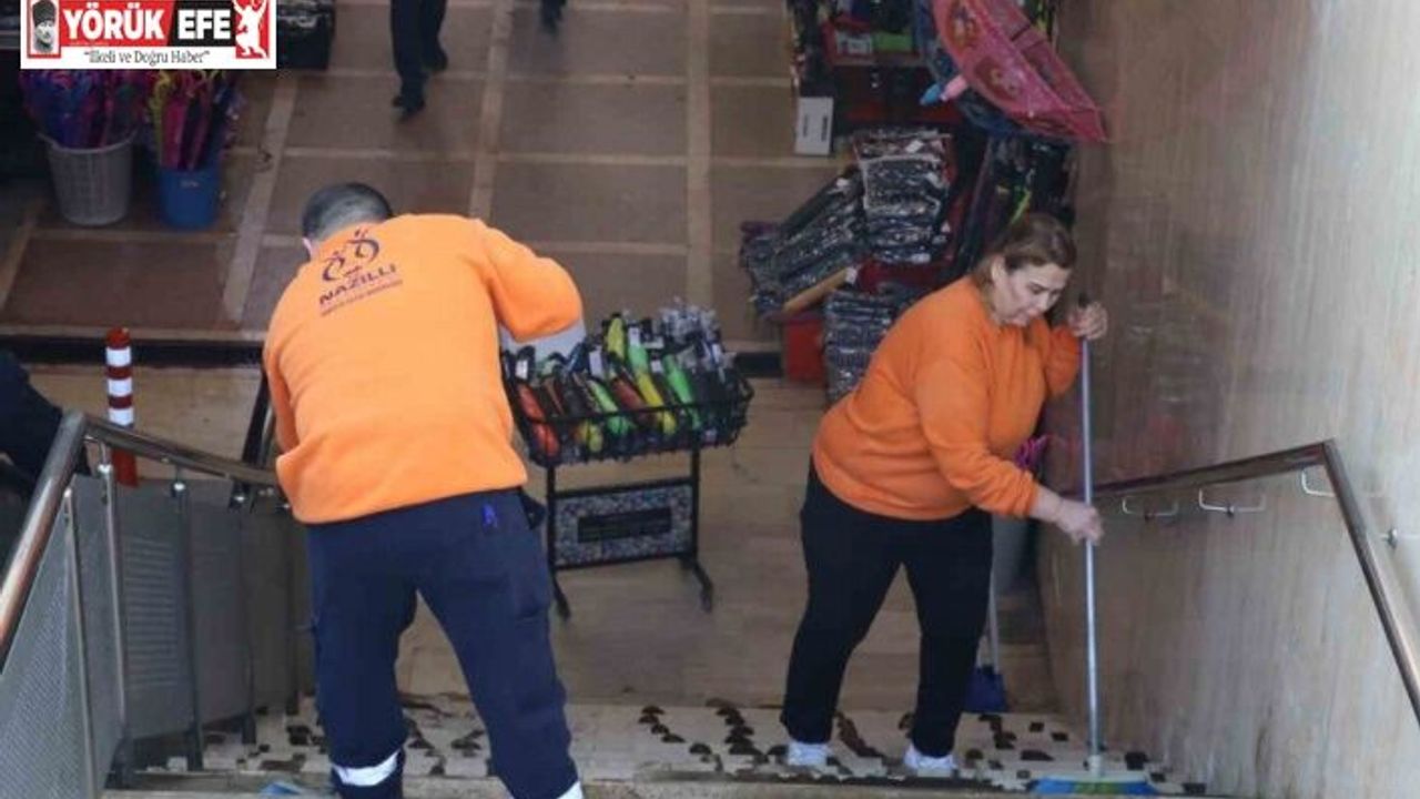 Nazilli Belediyesi ilçe genelindeki temizlik çalışmalarını sürdürüyor