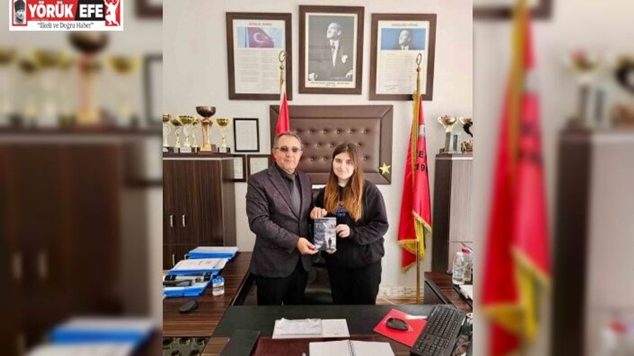 Sökeli lise öğrencisi Ekizoğlu, ilk kitabını yayınladı