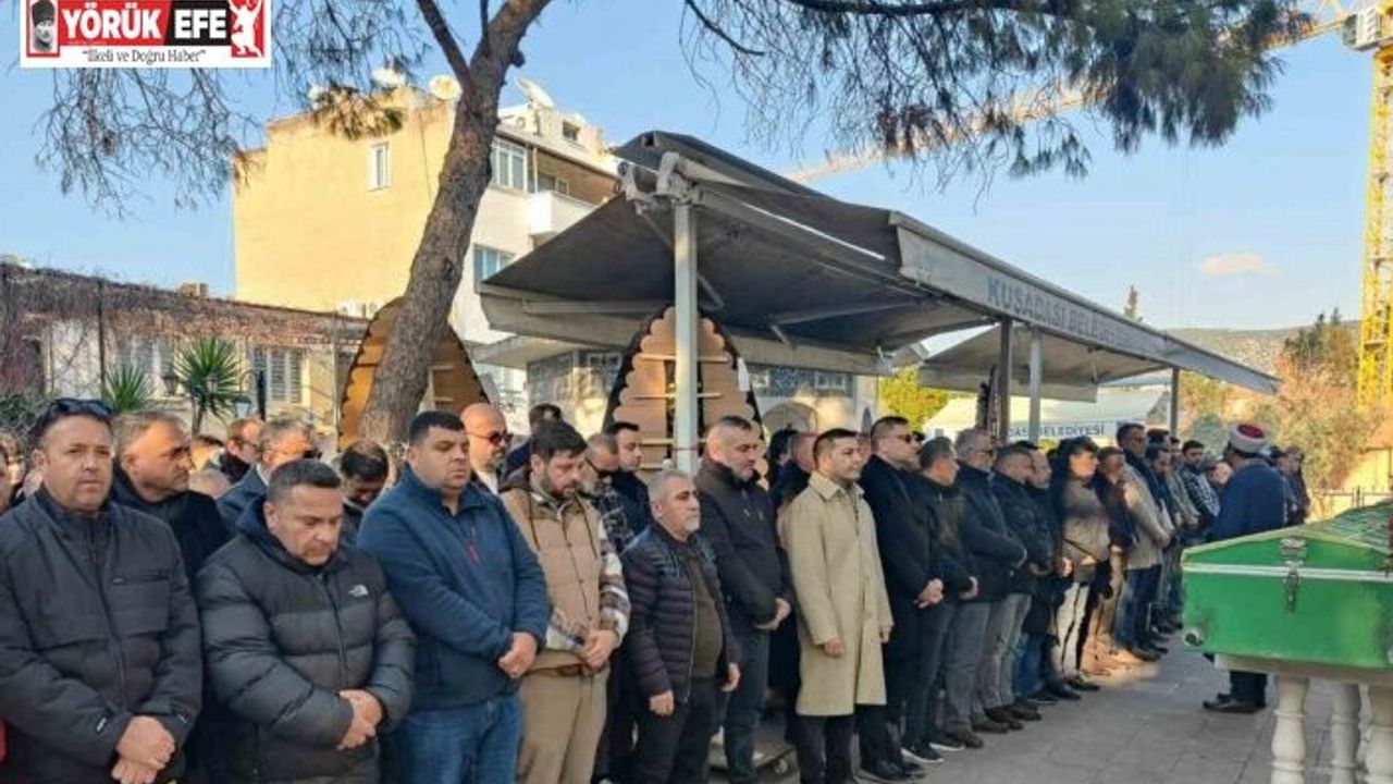 Tekerlekli sandalyede ölü olarak taburcu edildiği iddia edilen şahıs toprağa verildi