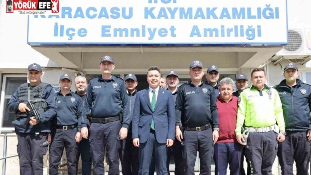 Kaymakam Gündoğdu bayramı görevi başında geçiren personelleri unutmadı