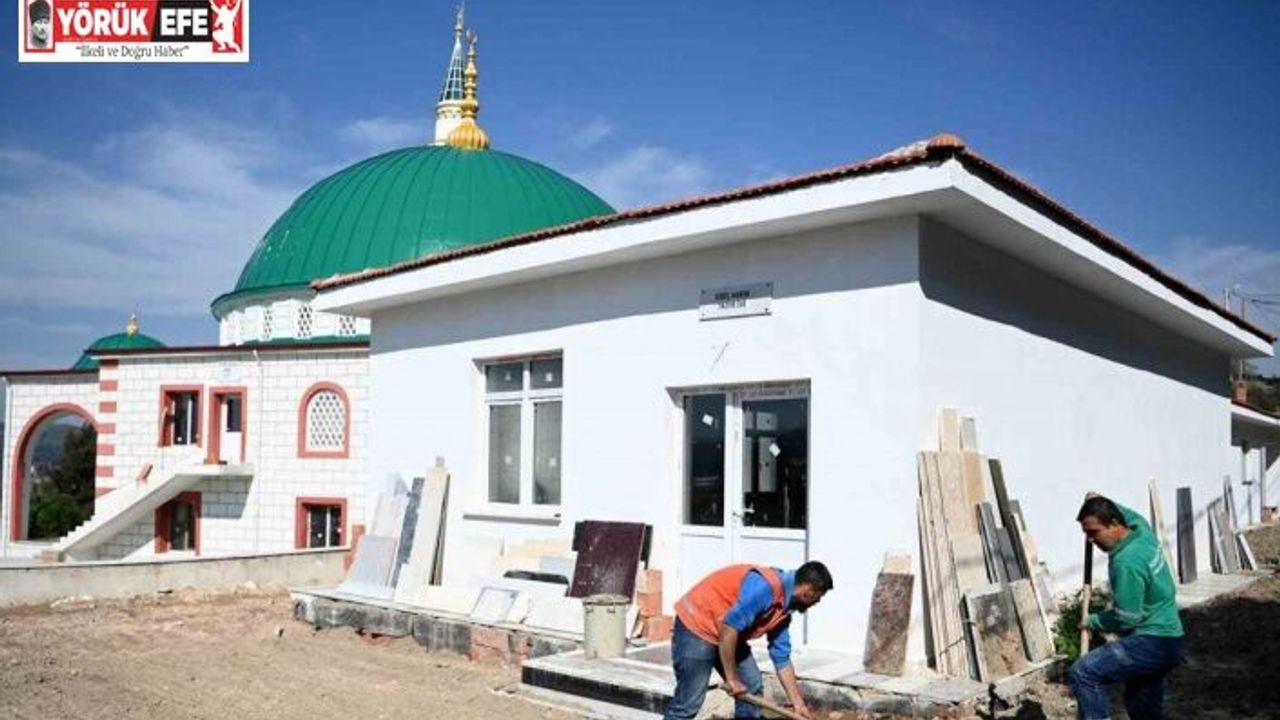 Kuşadası Belediyesi’nden camilerde çevre ve peyzaj düzenlemesi