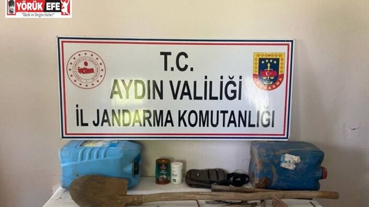 Kaçak kazı yapan define avcıları suçüstü yakalandı