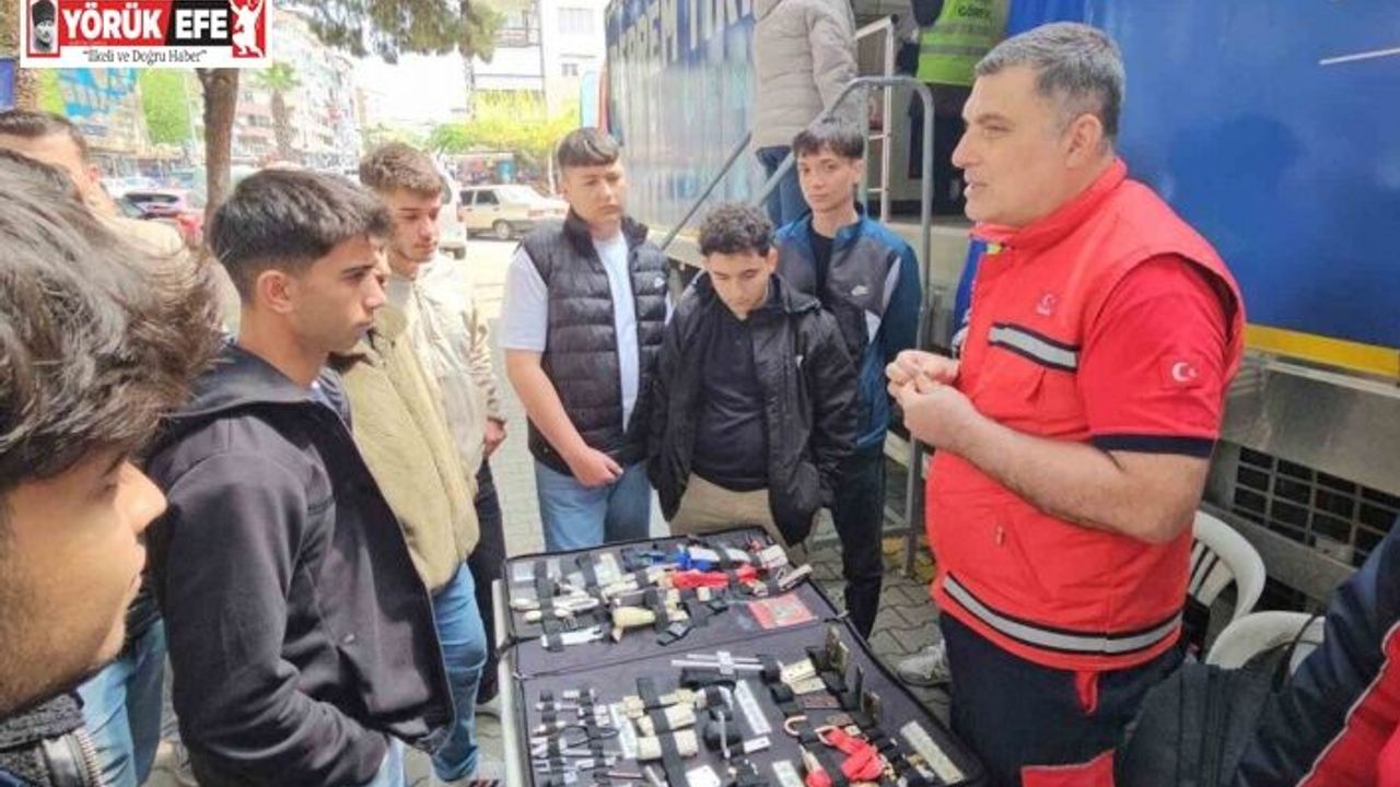 Nazilli’de deprem simülasyon eğitim tırı ilgi gördü