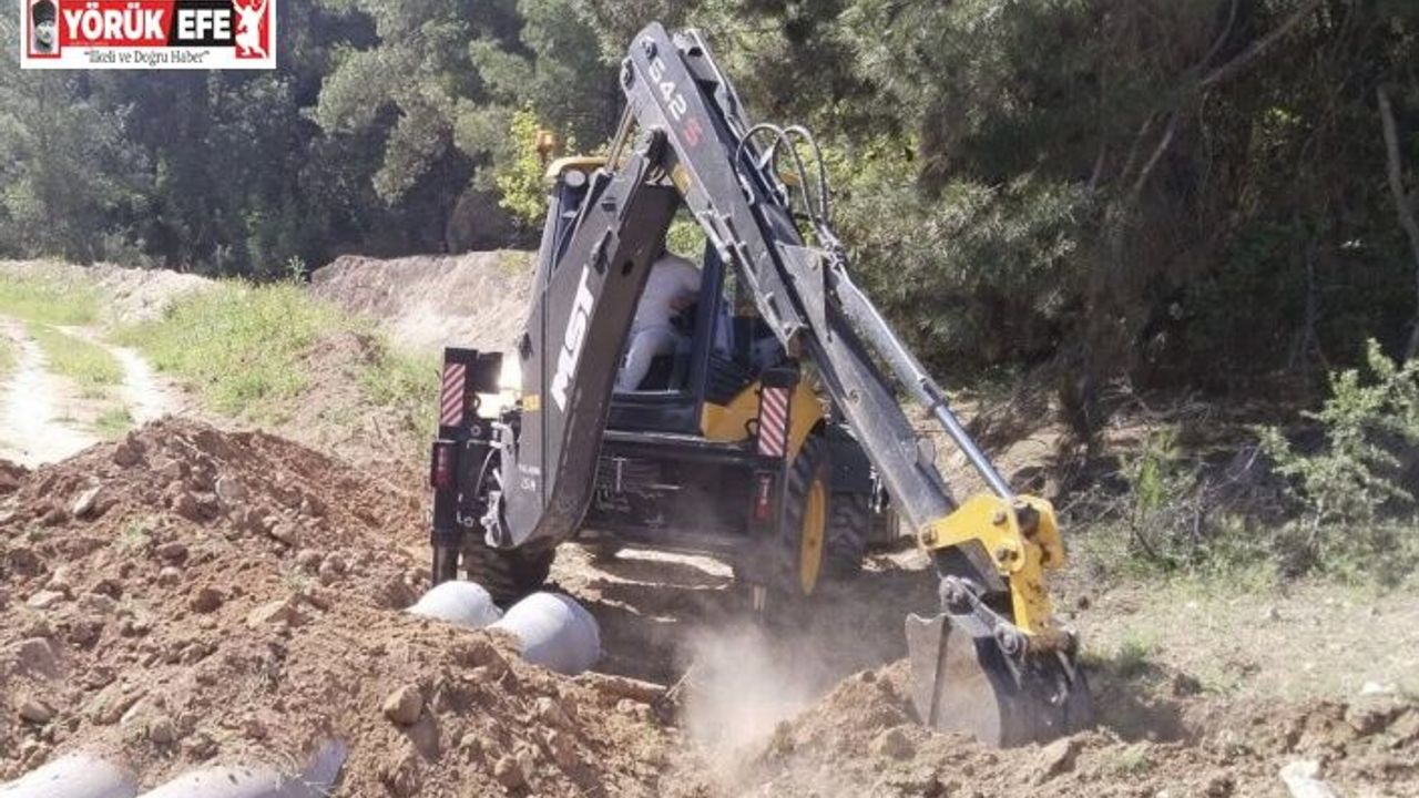 Karacasu’da yağmur suyu tahliye hattı güçleniyor