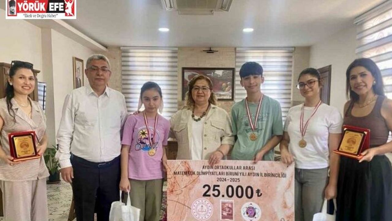 Kaymakam Doğru, il birincisi olan öğrencileri ödüllendirdi