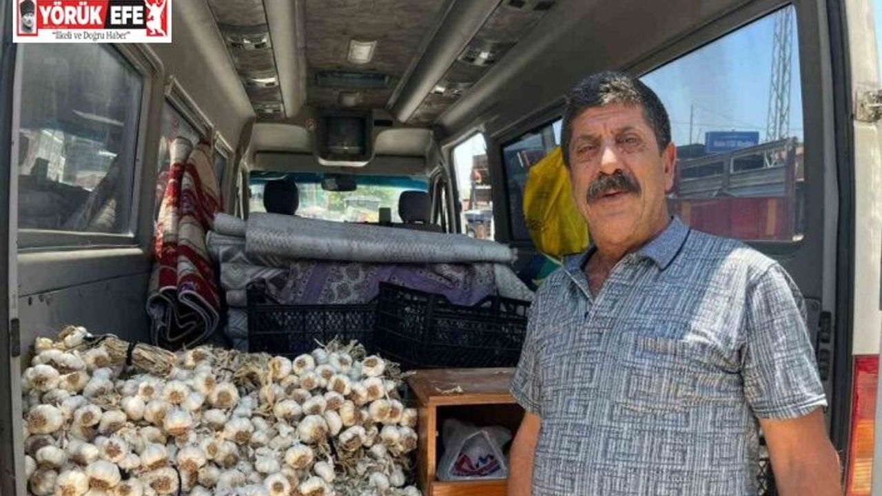 Minibüsüyle üç il gezip, ailesine bakıyor