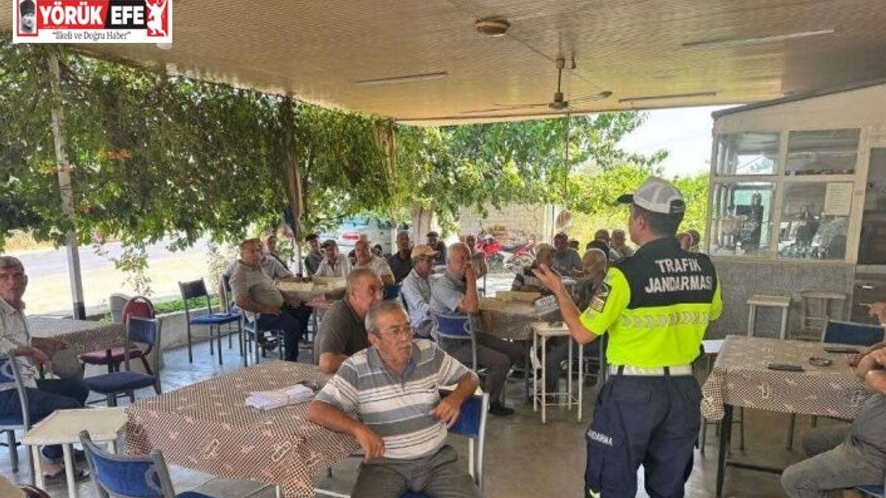 Efeler’de motosiklet sürücülerine kask ve güvenli sürüş eğitimi