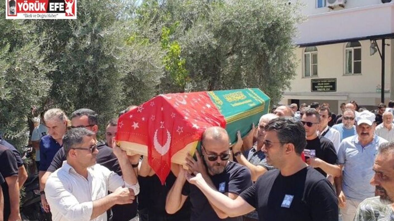 Evinde ölü bulunan yarış spikeri toprağa verildi