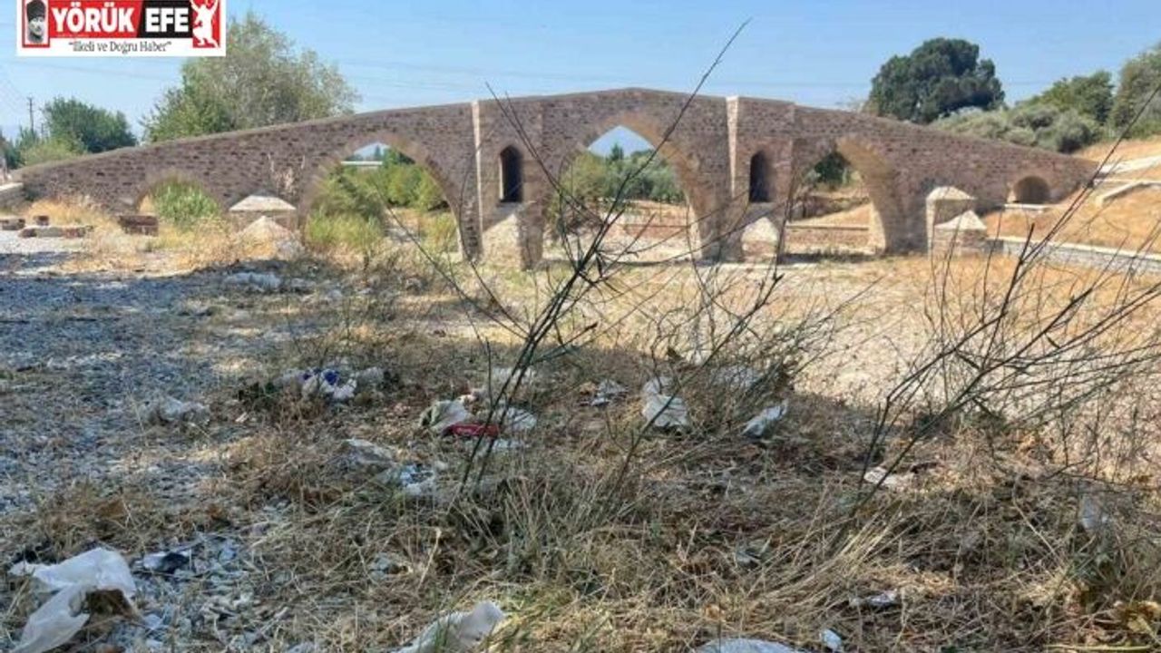 Tarihi Yunan Köprüsü’ne çevre düzenlemesi istiyorlar