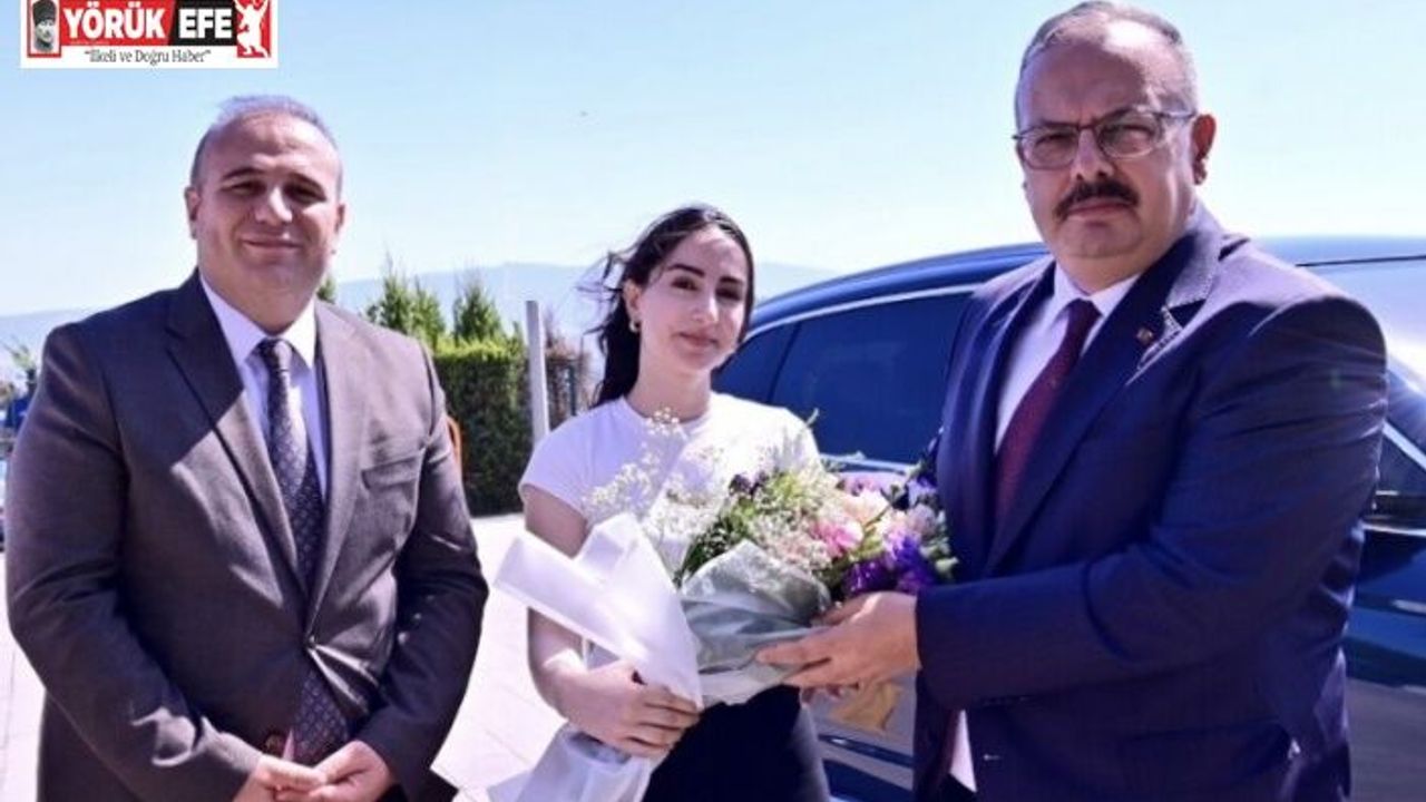 Vali Canbolat, Köşk Kaymakamı Taş ile bir araya geldi