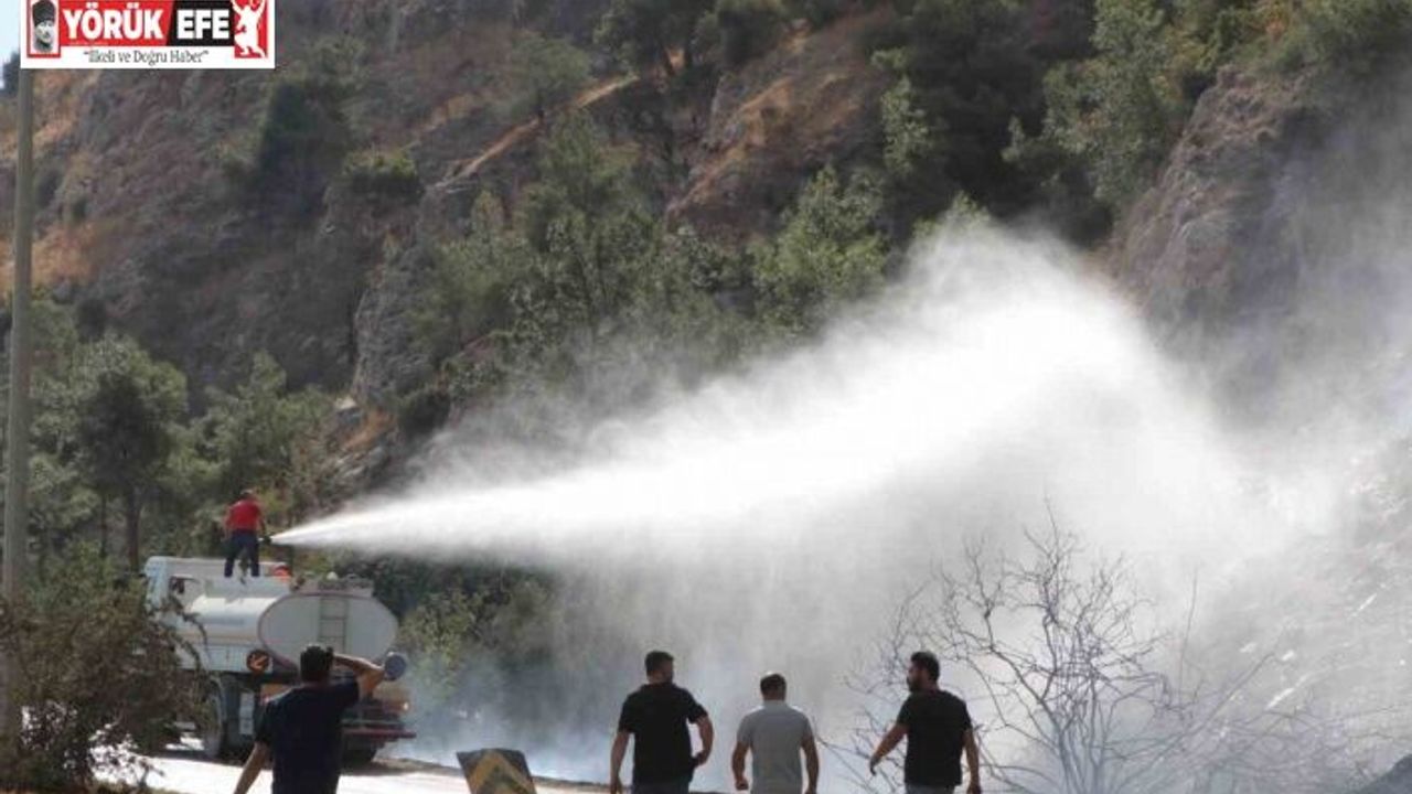 Sazlı yangınına 15 hava aracı ile müdahale ediliyor