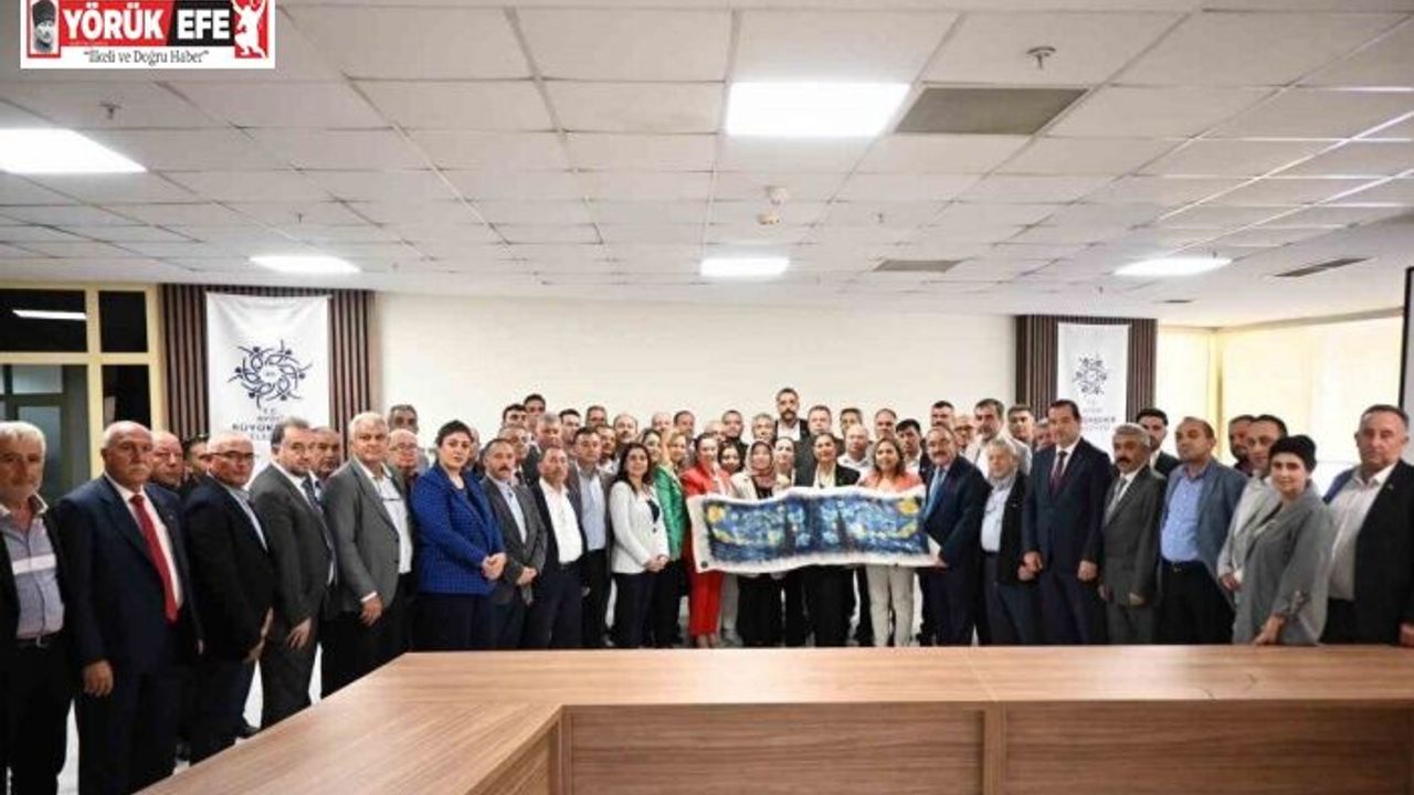 Başkan Çerçioğlu Efelerli muhtarlar ile bir araya geldi
