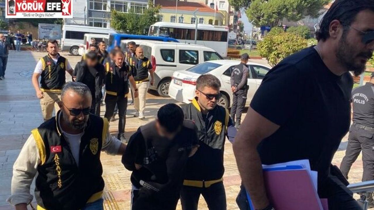 Genç kız, arkadaşının abisi ve kuzenleri tarafından bıçaklandı