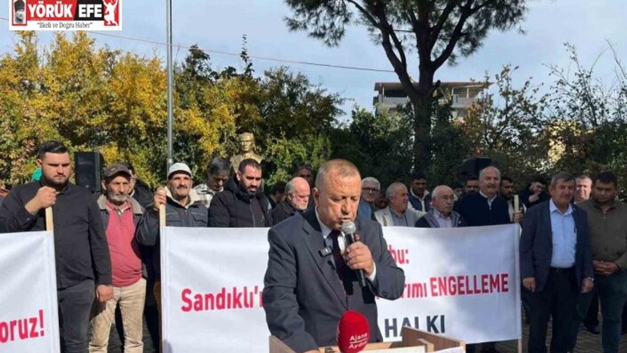 Sandıklı Mahallesi sakinlerinden CHP’li Meclis Üyelerine tepki