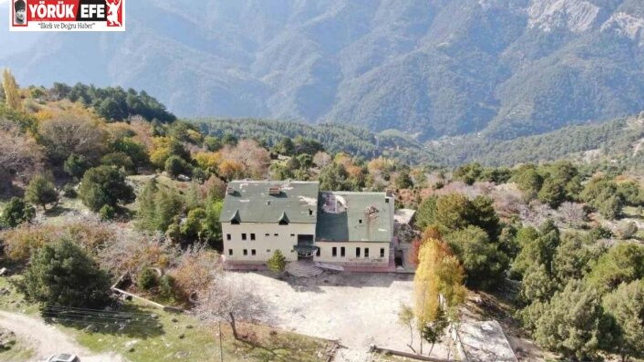 Viraneye dönen Paşa Yaylası Oteli ayağa kalkacağı günü bekliyor