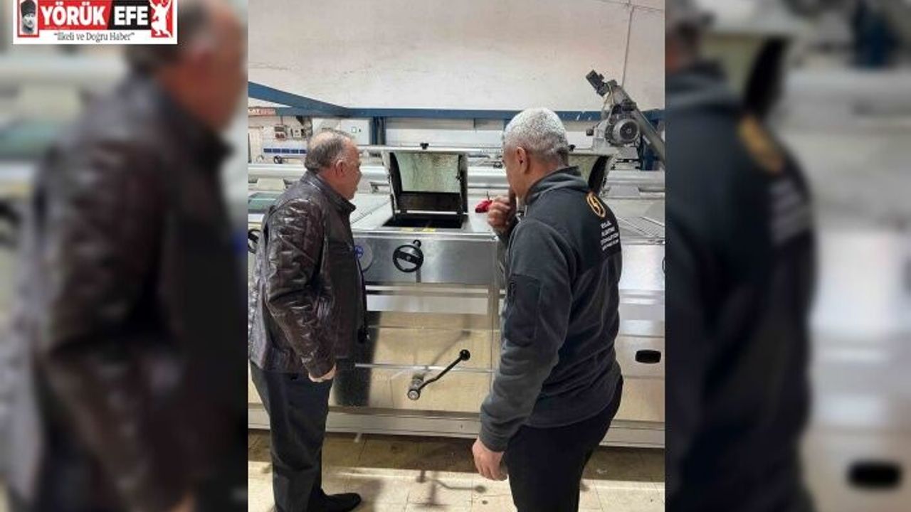 Başkan Özel, zeytin sezonunda üreticilerle yağ sıkım tesisinde buluştu