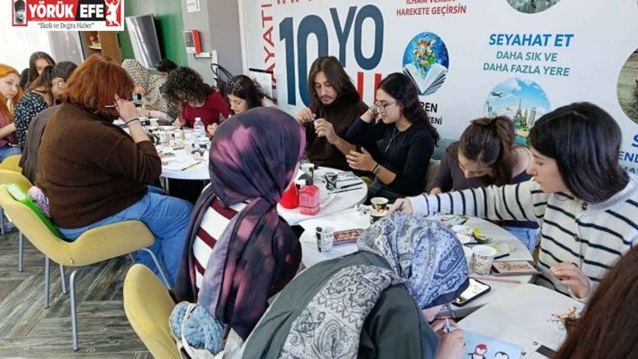 Yılın son resim atölyesi renkli anlara sahne oldu