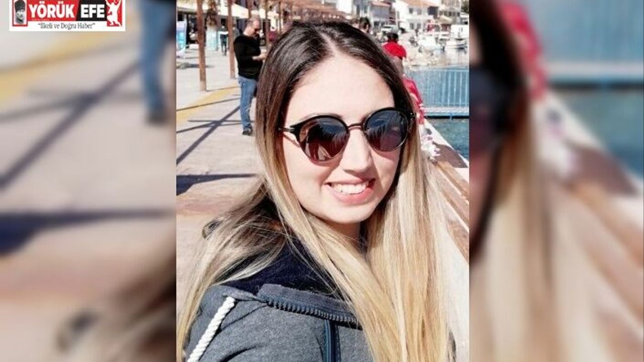 Balkonda kalp krizi geçiren genç kadın kurtarılamadı