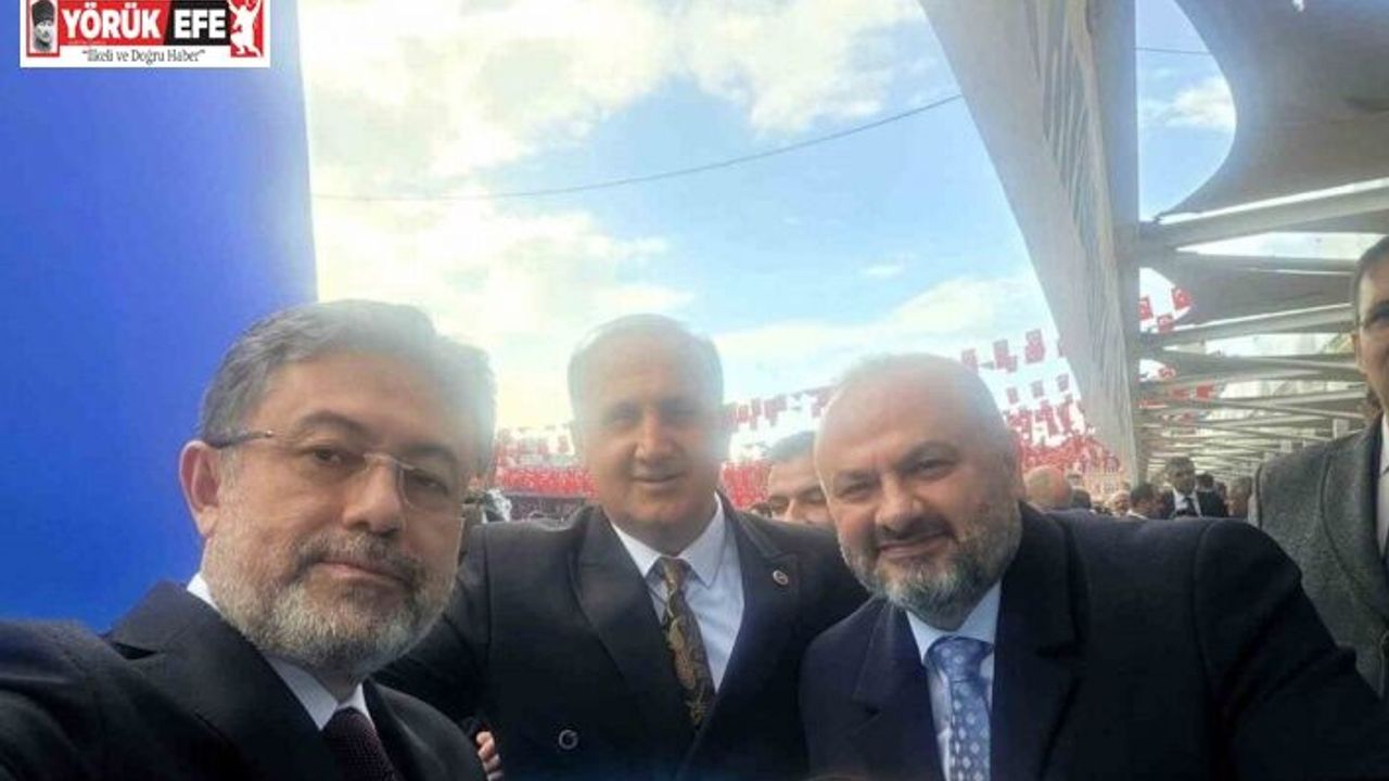 Başkan Kaya, Bakan Yumaklı ile deve güreşlerini görüştü