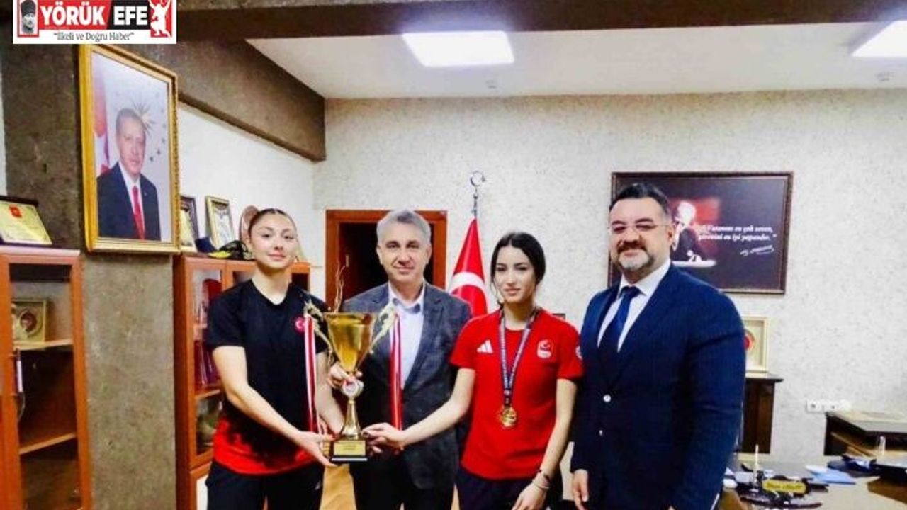 Kaymakam Abay, şampiyonlar ile bir araya geldi