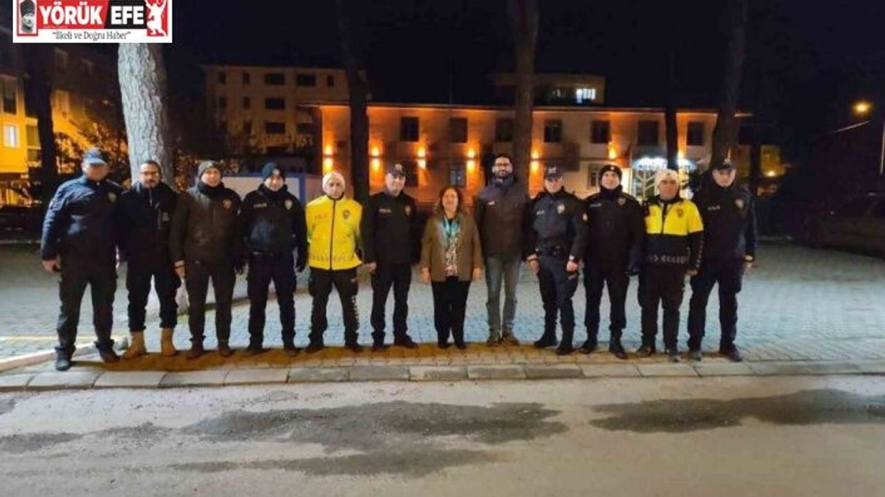 Kaymakam Doğru yeni yıla görevi başında girenleri unutmadı