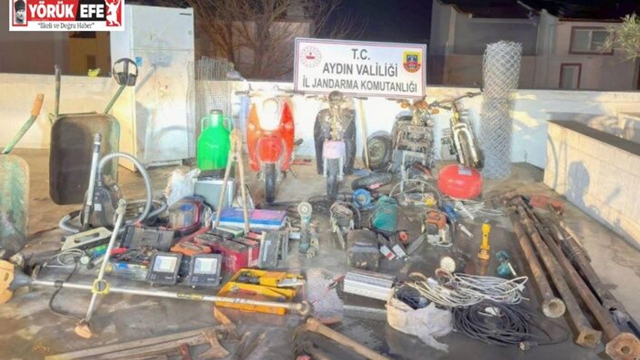 Seli fırsat bildi, 4 evi soydu, jandarmadan kaçamadı