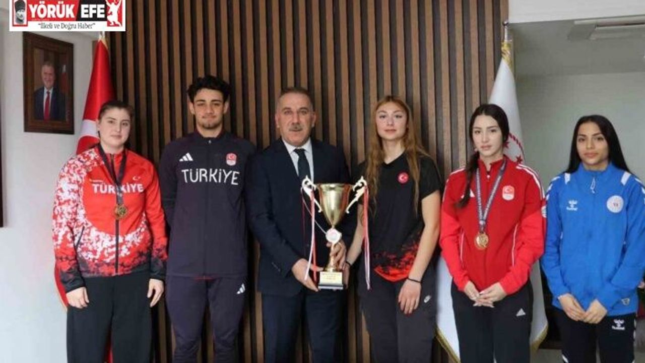 Türkiye şampiyonasından madalyalarla döndüler, milli takıma seçildiler