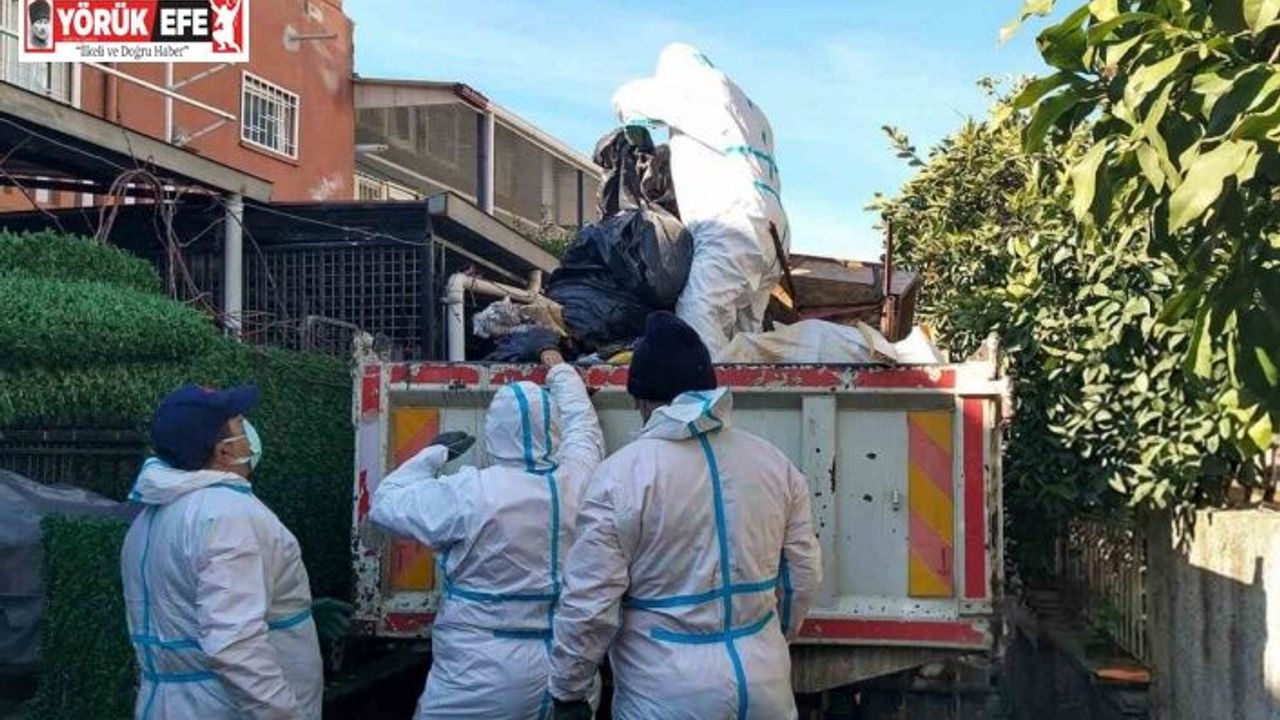Aydın’da iki çöp evden 13 kamyon çöp çıktı