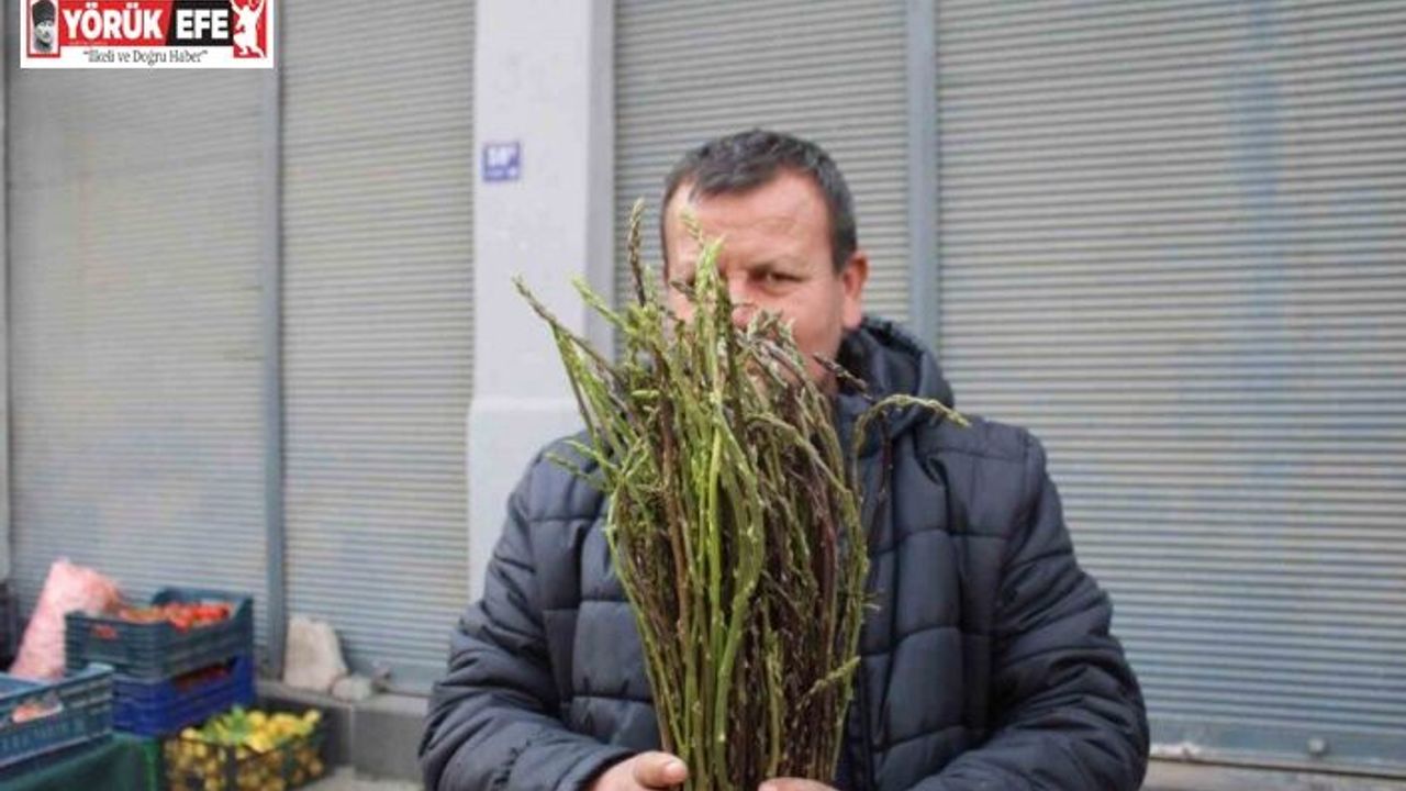 Aydın’ın yöresel lezzeti kedirgen ve sarmaşıklar pazar tezgahlarını süslemeye başladı