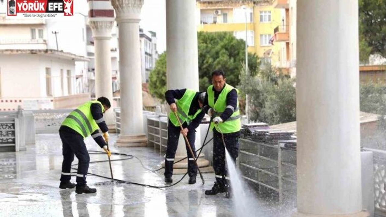 Didim’deki camilerde Ramazan ayı öncesi temizlik çalışmaları yoğunlaştırıldı