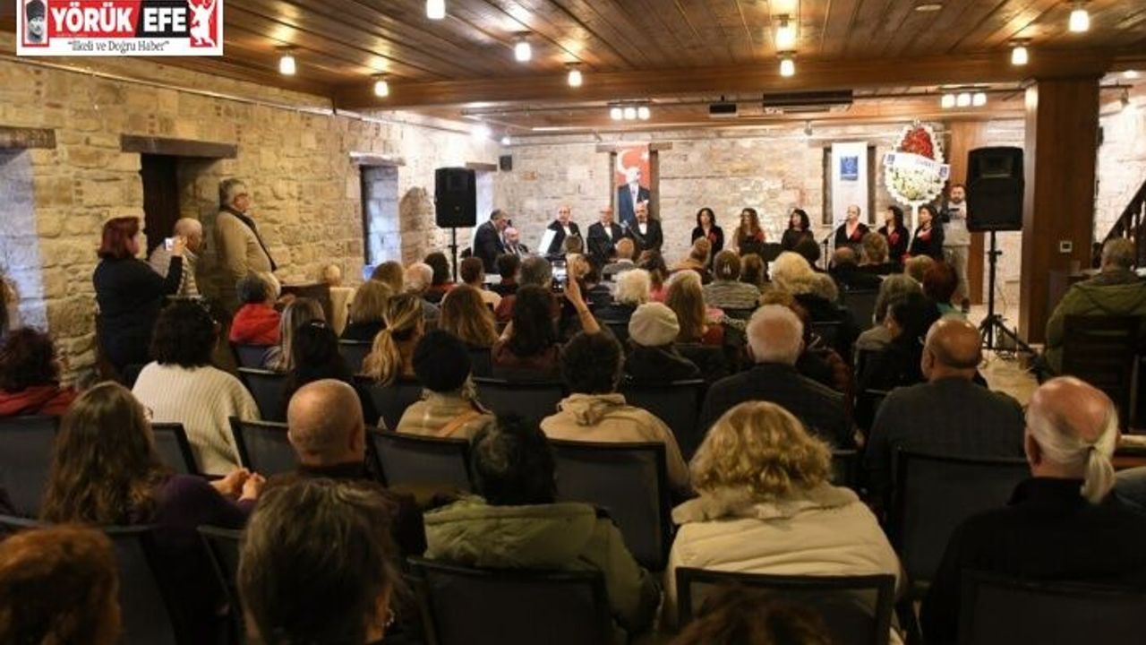 Kuşadası Sevgililer Günü’nü İbramaki Sanat Galerisi’nde müzikle karşıladı