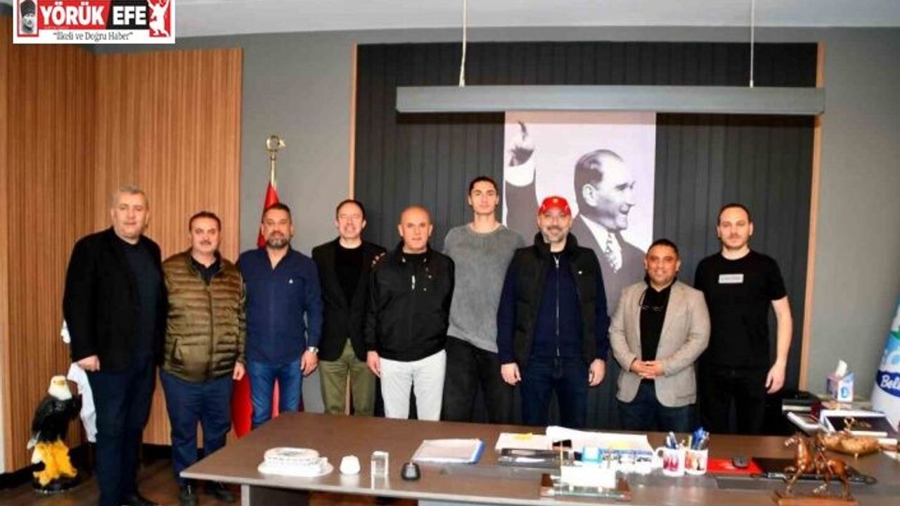 Söke 1970’den Süper Lig’e transfer olan Dağbaşı’na Başkan Arıkan’dan tebrik