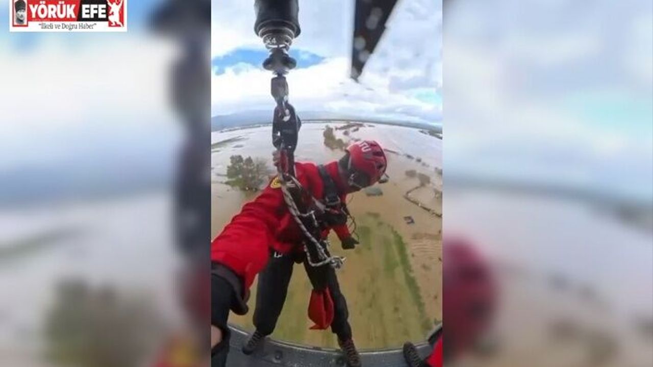 Taşkında mahsur kalan vatandaşın kurtarılma anları jandarma kamerasına yansıdı