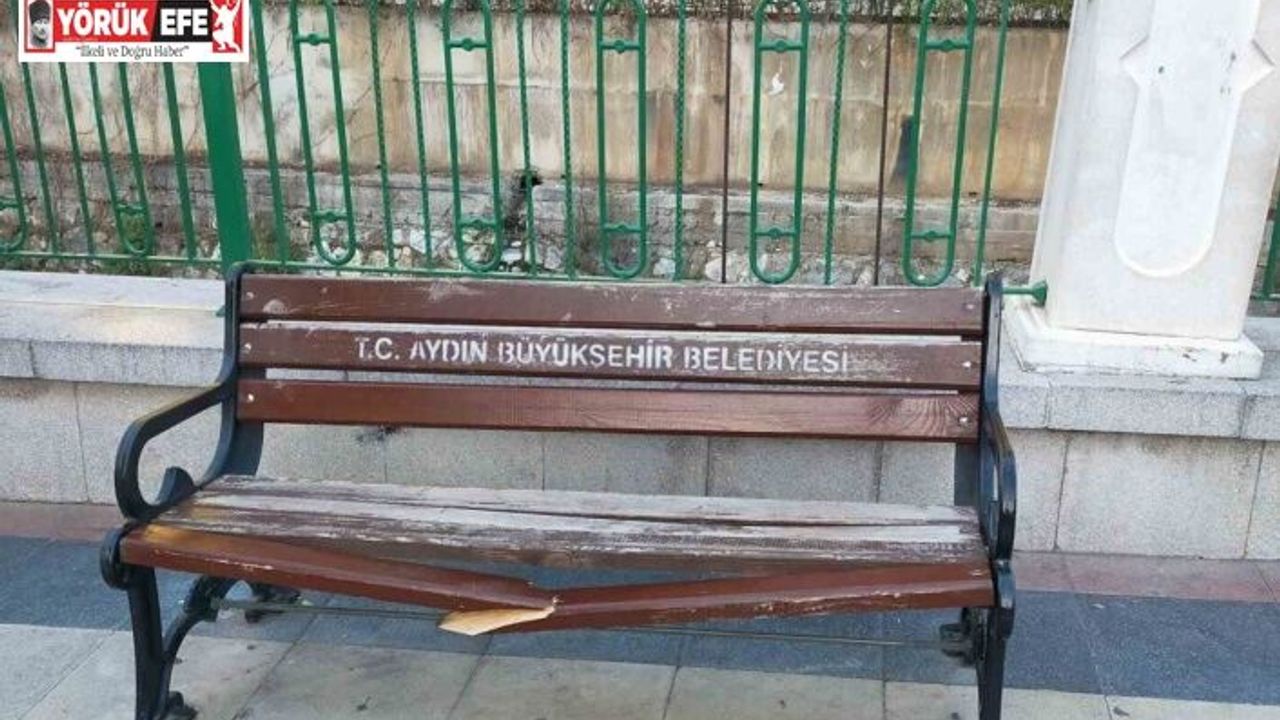 Banklar ve sokaklar duyarsız vatandaşların hedefi oldu