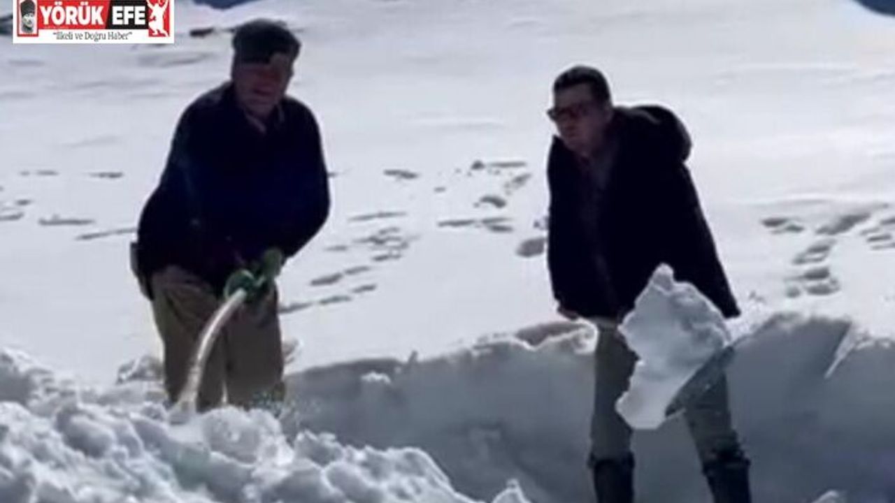 Dondurucu zirvede toplanan kar, yazın serinleten lezzete dönüşüyor