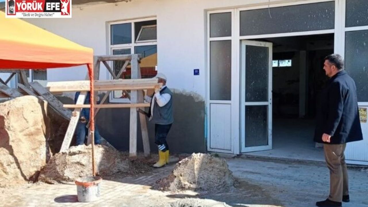 Germencik’te düğün salonları ve okul önünde bakım çalışması sürüyor