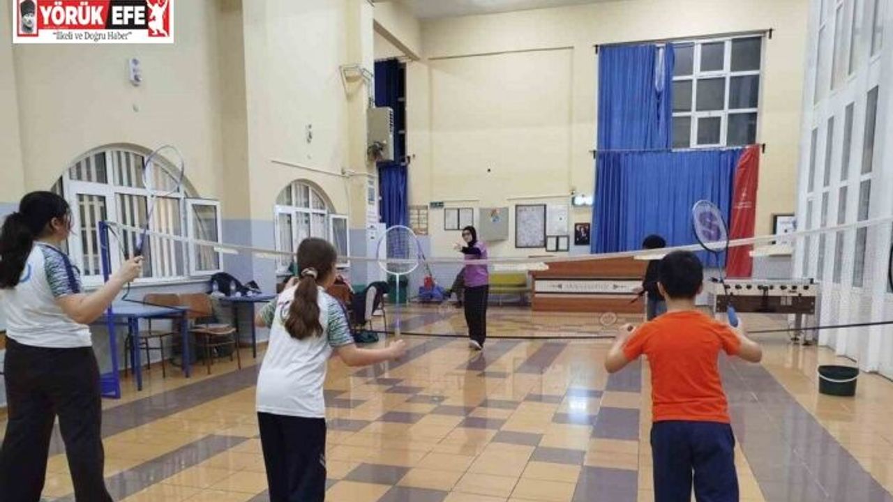 GSB Spor Okulları gençlere sporu sevdirmeye devam ediyor