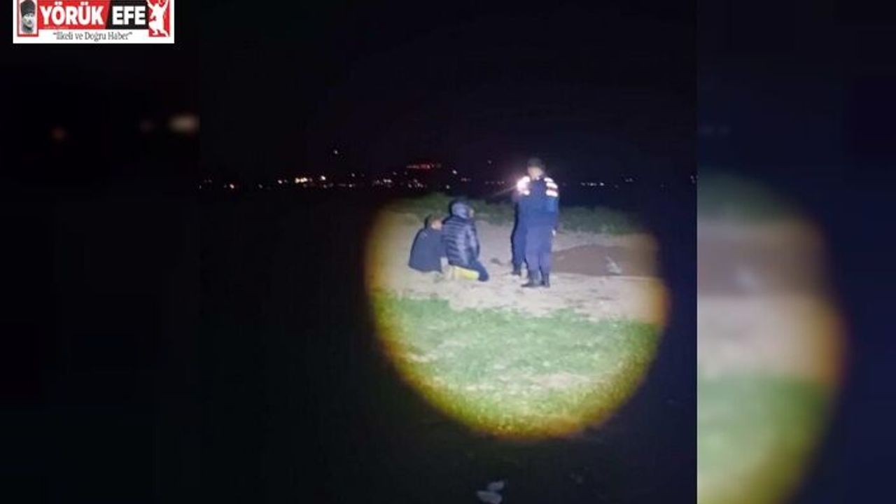 Türbede kaçak kazı yapan 7 şahıs suçüstü yakalandı