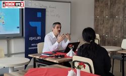 Öğrencilere meslek seçiminin önemi anlatıldı