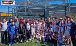 İncirliova Belediyespor U-15 takımı, şampiyonluğunu ilan etti