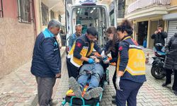 Klima motoru yerinden çıktı, işçi yere çakıldı