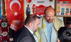 'Fenerbahçe taraftarı Bilal Erdoğan'a Aydın'da madalyalı sarı kanarya sürprizi