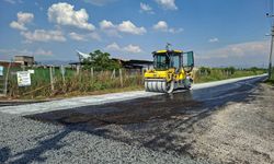 EFELER’DE YOL HAMLESİ ASFALTLAMA ÇALIŞMALARI HIZ KAZANDI